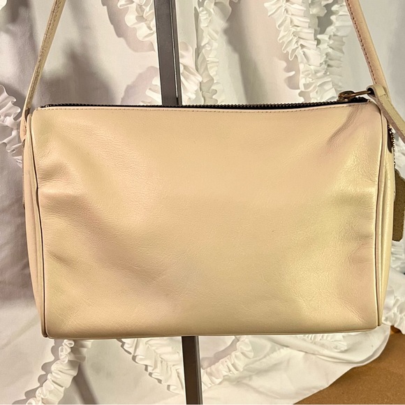 Coach Cream Shoulder Bag - Picture 2 of 5